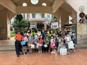 桃園市警局啟動「護童專案」，警力全面守護學童開學安全。