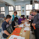 嘉義縣發送重陽敬老禮金。（資料照／嘉義縣府提供）