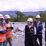 徐榛蔚會勘南區橋梁重建工程　玉長大橋重建進度優於預期