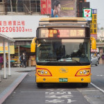 嘉義市府與嘉義縣府、臺南市府合作共同向交通部公路局提出嘉嘉南跨城際通勤月票計畫，交通部公路局召開審查會議後今(26)日函知通過／嘉義市府提供