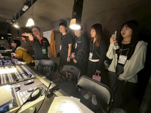 見習複雜轉播工程。