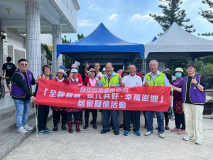 澎縣府攜手鎖港里辦理全齡關懷活動　陳光復陪伴長輩提前歡慶中秋