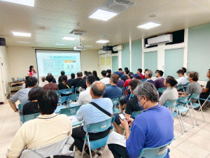 就服員至雇主座談會說明方案／朴子就業中心提供