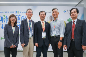 桃園市副市長王明鉅出席「2025聯新文化節暨30週年同樂會」。