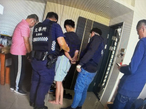 警方將身負詐欺、妨害公務通緝之劉姓嫌疑人緝捕歸案。