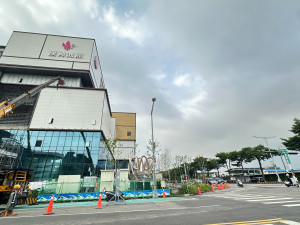 漢神洲際購物廣場引進近500品牌，結合電影院、餐飲與展演空間，打造生活娛樂聚，對人口移入形成強大磁吸效應。圖片提供／業者