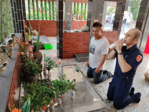 白河分局東河派出所今天在東山區吉貝耍公廨舉行「阿立祖回娘家」儀式／警方提供