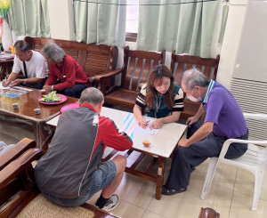 豐原區農會農事小組長蔡怡萱參加「護眼健康講座暨義診服務」活動。