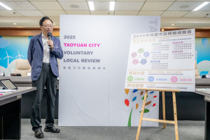 張市長主持市政會議。