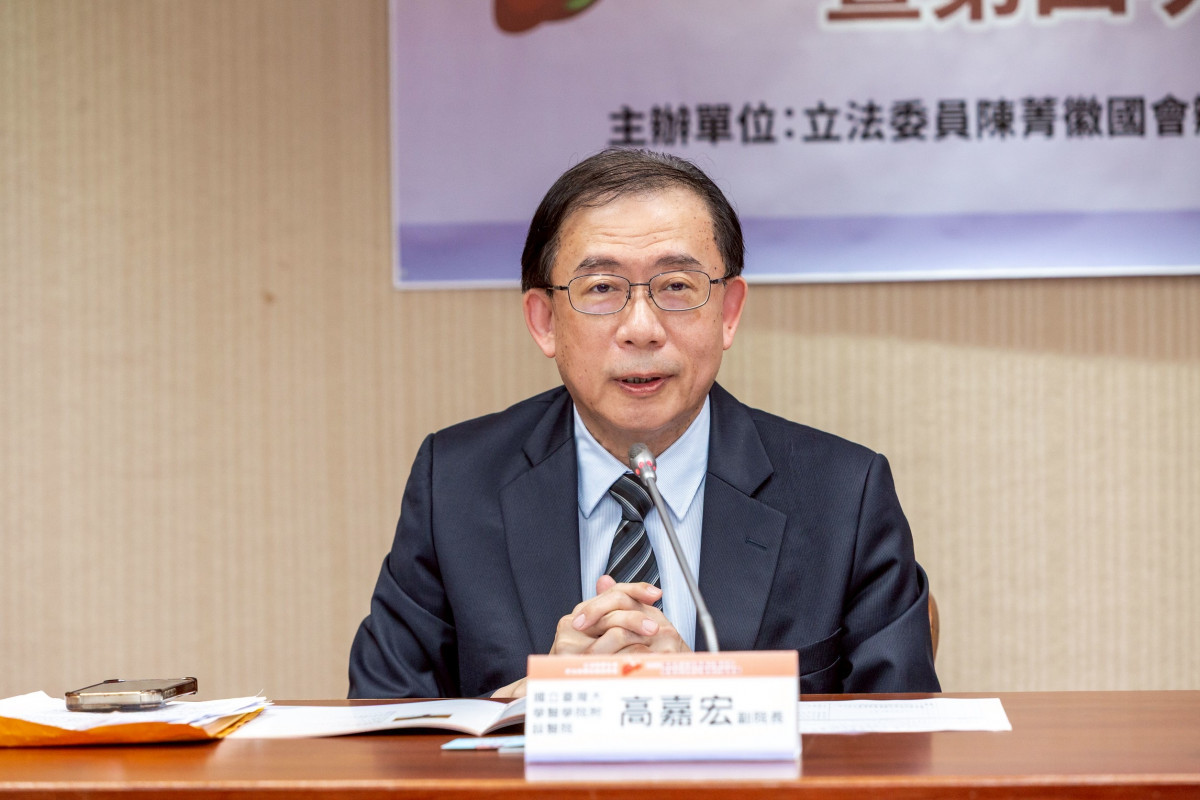 立法院厚生會肝炎政策促進委員會主任委員暨台大醫院副院長高嘉宏。