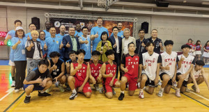 逢甲大學EMBA學術發展基金會主辦的公益活動「友善籃框在逢甲 FRIENDLY HOOPS @ FCU」，邀請美國前NCAA一級籃球員獨臂球王Kevin Atlas及多位國際球員來台，傳遞運動平權與正向能量。