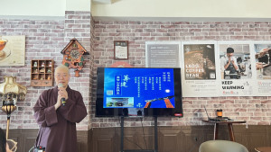 靈鷲山在嘉義市湖子內新建嘉義講堂，今天由靈鷲山嘉義中心監院寶曜法師帶領志工團舉行說明會／陳致愷翻攝