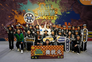 屏東青銀街舞祭8至80歲共舞　展現跨世代能量