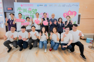 宋俊宏婦幼醫院33周年院慶。