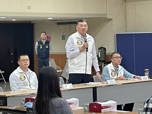 竹市警察局邀請金銀珠寶業公會及業者召開座談。