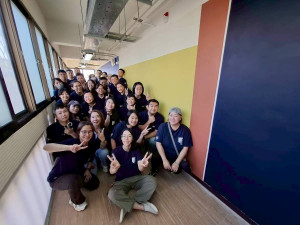 得利塗料台灣職員們為實踐企業社會責任，幫基金會進行塗刷改造打造新的工作場域環境。