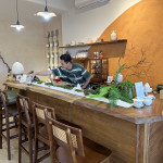 陳駿逸的茶行有特殊風味茶品。（記者扶小萍攝）