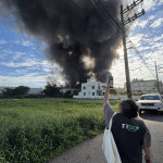 桃園市蘆竹區地下工廠發生大火，產生濃密黑煙，影響周邊空氣品質。