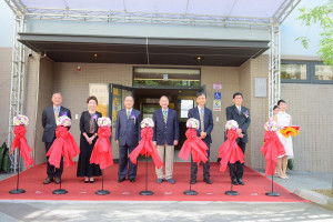 中原大學舉行薄膜三館增建「實英樓」落成啟用剪綵儀式。