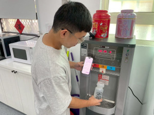 桃園市環保局12月推出「淨零日記 × 抽獎拚好禮」，希望藉此推動市民在日常中落實淨零生活。