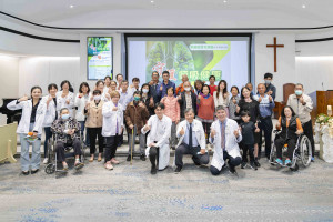 今年COPD與 氣喘聯合病友會主題「守護呼吸健康，拍出自信，活出精彩」，結合健康教育、數位工具，內容輕鬆、有趣又實用。圖／彰基醫院提供