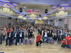 國民黨南投縣黨部歡慶建黨131週年。（記者扶小萍攝）