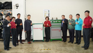 奇鼎科技捐百萬空氣壓縮機，捐贈儀式由副縣長陳見賢主持。