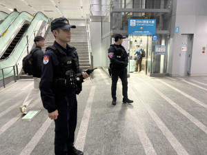 桃園機捷全面升級維安、霹靂小組進駐戒備。