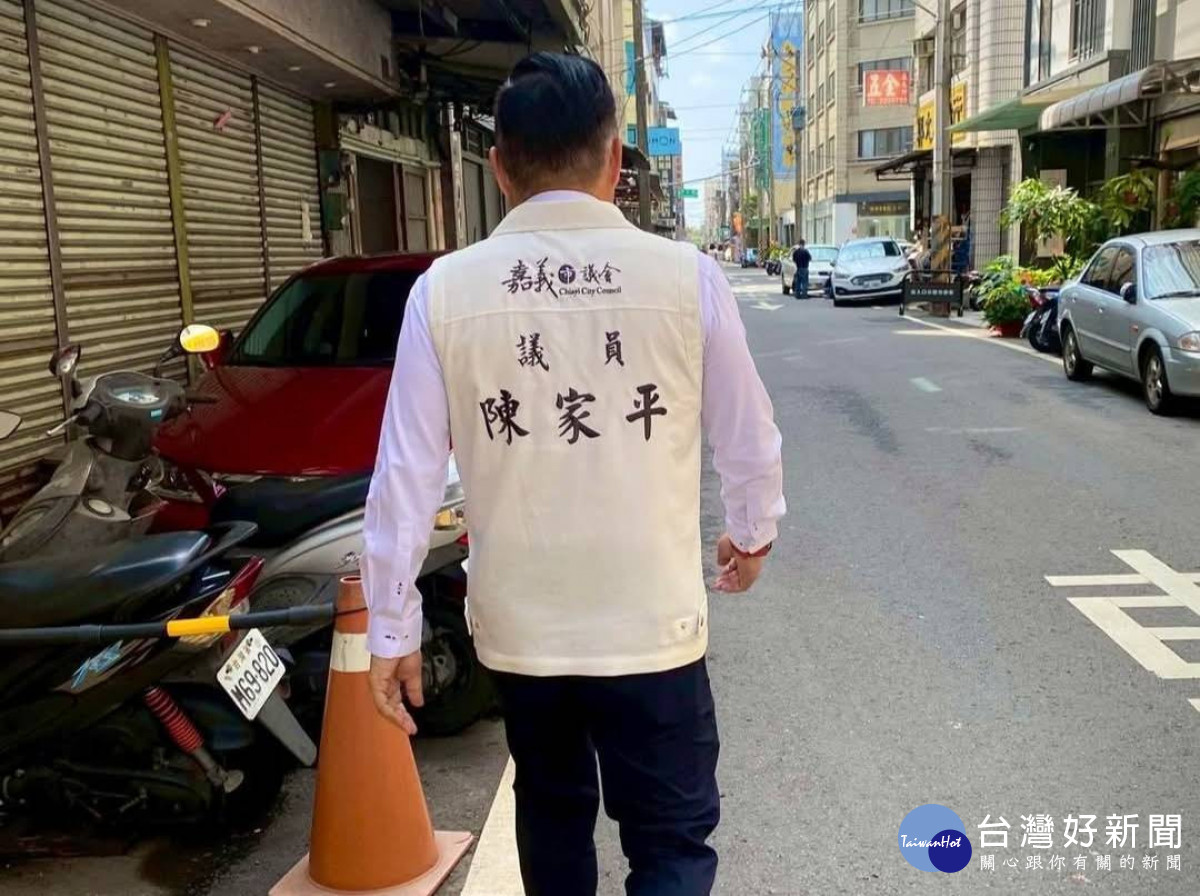 國民黨嘉義市議員陳家平今天宣布退出黨內初選。(圖／記者陳致愷翻攝)