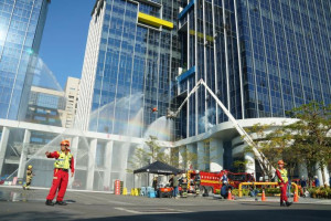 新竹縣政府消防局第一大隊在台元科技園區辦理春節期間救災救護勤務演習。