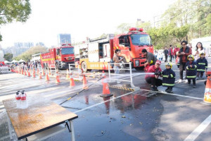 水域安全守護與射水體驗。