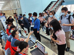 新竹中心2/5辦理新年第一場徵才活動，共識出2300多個職缺機會。