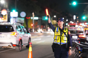 警方執行重要路檢。