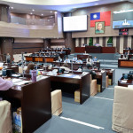 縣議會通過第一次追加減預算，4月起長輩可免負擔健保自付額。（縣府提供）