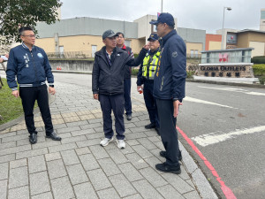 中壢警春節前會勘易壅塞熱點，結合商圈宮廟強化疏導並宣導中豐交流道替代路線。