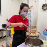 來自哈爾濱的新住民李沐創立手工水餃品牌「喜三鮮」。