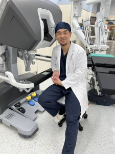 郭信宏院長指出，現代醫療已有多種「保宮手術」選擇，患者不需再糾結於「要不要切除子宮」。