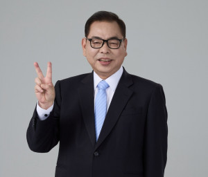 陳見賢表示，抽到「二號」，象徵勝利，也是一個好的開始。