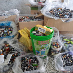 嘉義市府環境保護局與嘉義市小北百貨及大九九賣場於3月16日至3月20日合作辦理廢乾電池、鋰電池及高壓容器回收兌換活動／嘉義市府提供