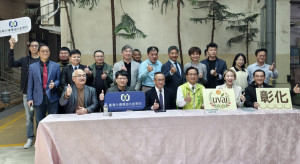 台灣無人載具聯盟主席林世賢市長等人為3月20日舉行的無人載具商機媒合會暖身宣傳。圖／彰化市公所提供