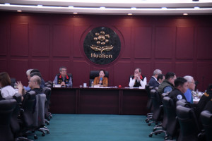 花蓮工商發展投資策進會委員會議　徐榛蔚期勉產業攜手並進 強化投資動能、迎戰經濟挑戰