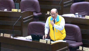 市議員劉勝全針對「中央刪減捷運補助款」、「軌道基金財務透明化」及「土地開發基金獨立設置」等核心議題提出質詢。