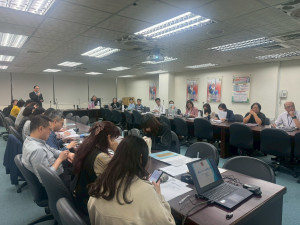 桃園市政府社會局舉辦宣導講習，強化公務員法治觀念。