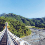 山川琉璃吊橋（圖／屏東縣政府提供）