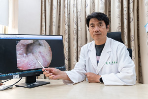 東元醫院泌尿外科戴順慶醫師利用「海扶刀(HIFU)高強度聚焦超音波微創手術」幫助多名攝護腺癌病人，揮別早期攝護腺癌症陰霾。