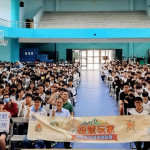 南投縣府走入校園舉辦說明會引學生投入志願服務。（青發所提供）