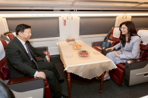 中國國民黨黨主席鄭麗文（右）與中共中央台辦主任宋濤（左）。（圖／資料照片，圖源：翻攝自今日海峽Facebook）