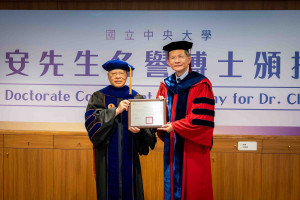 中央大學頒授臺中榮民總醫院前院長陳適安名譽博士學位，彰顯其對臺灣醫療發展的深遠貢獻。