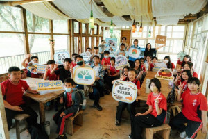 竹夢小巴活動在峨眉鄉水窩登場。
