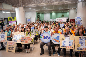 屏縣「勞工降溫神器」預防熱危害　推風扇衣等三大項補助